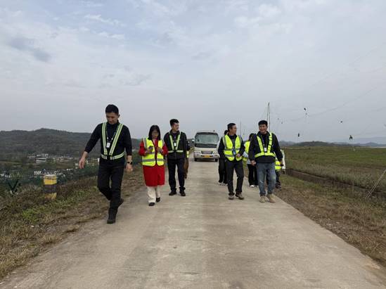 2f2de8111cfb0e62c00ea4807c5127e9