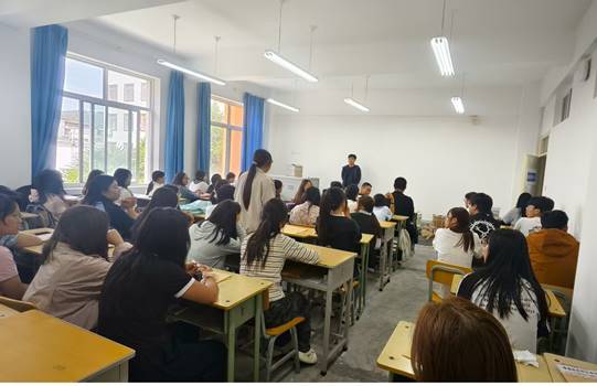 图示, 示意图
中度可信度描述已自动生成:ver1