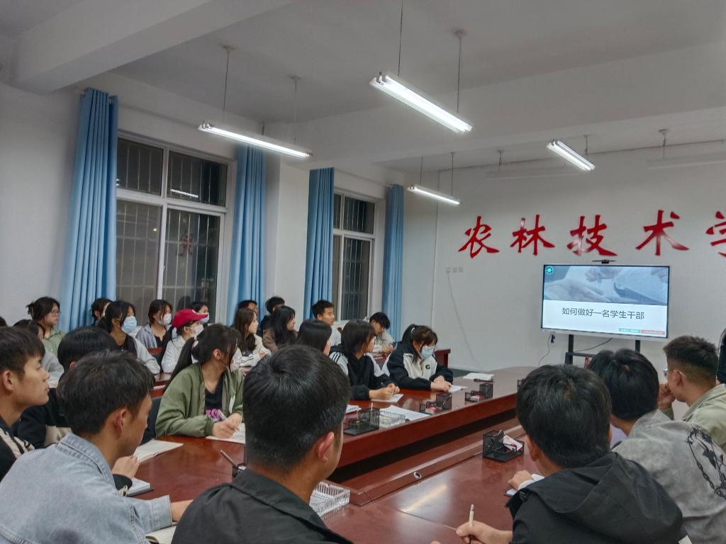 图示, 示意图
中度可信度描述已自动生成:ver1