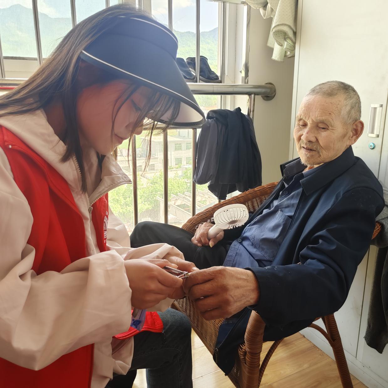 图示, 示意图
中度可信度描述已自动生成:ver1