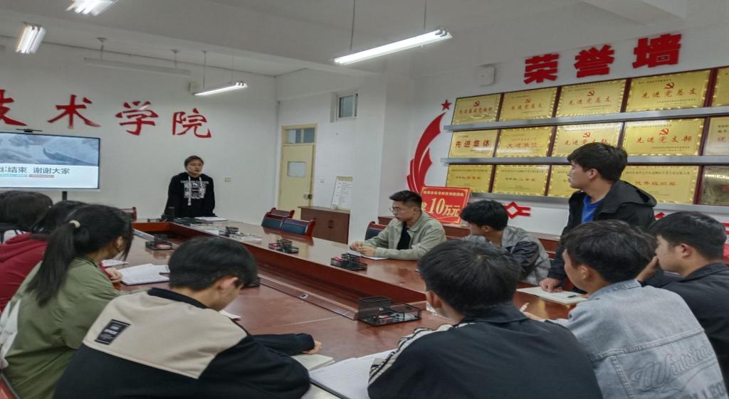 图示, 示意图
中度可信度描述已自动生成:ver1